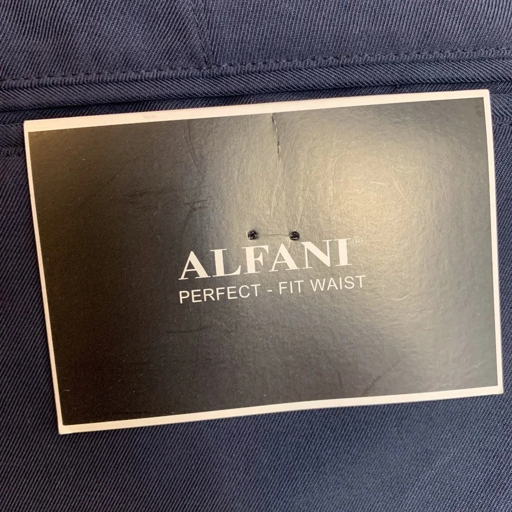 NWT Alfani India Ink Perfect Fit Waist Walkshort